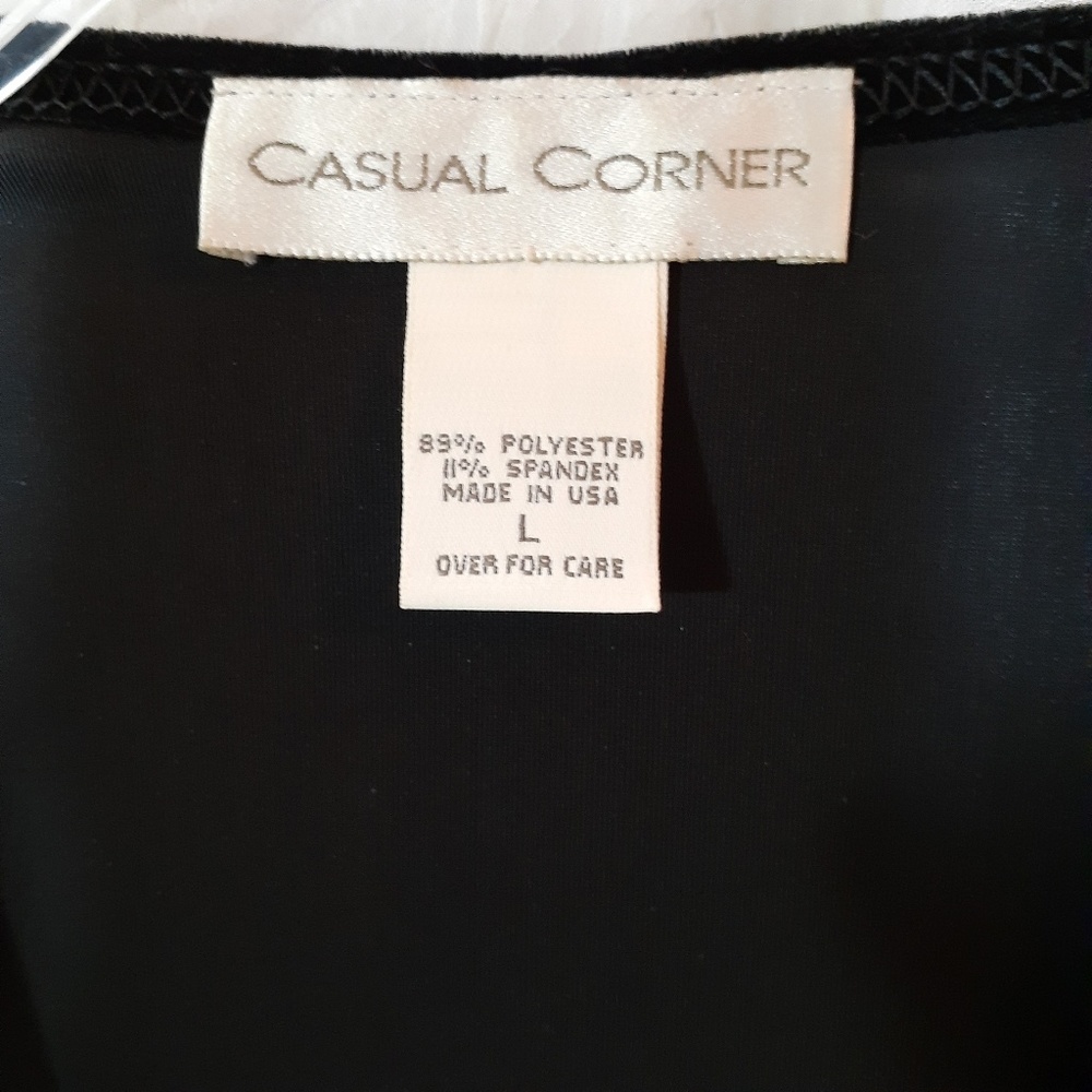 Casual‎ Corner Black Velvet Formal Blouse - Picture 4 of 7
